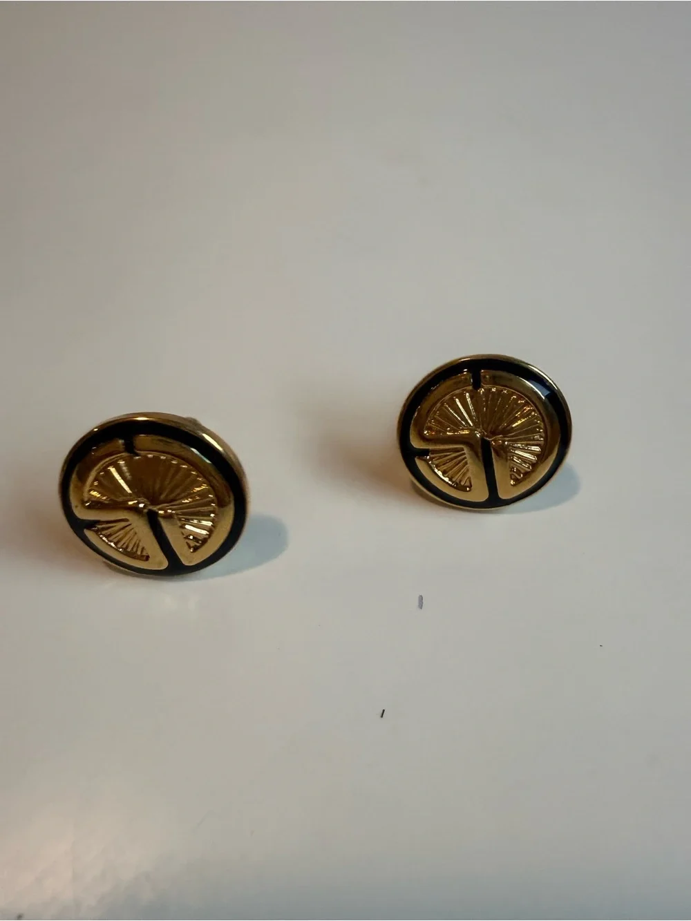 Gold and Black Round Men’s Cufflinks – Sunburst Motif